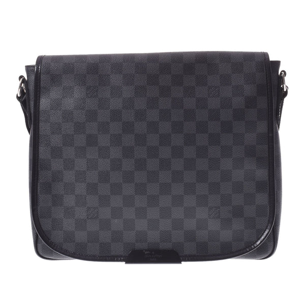 LOUIS VUITTON ルイヴィトン ダミエ グラフィット ダニエルMM 黒/グレー N58029 メンズ ダミエグラフィットキャンバス ショルダーバッグ Bランク 中古 銀蔵