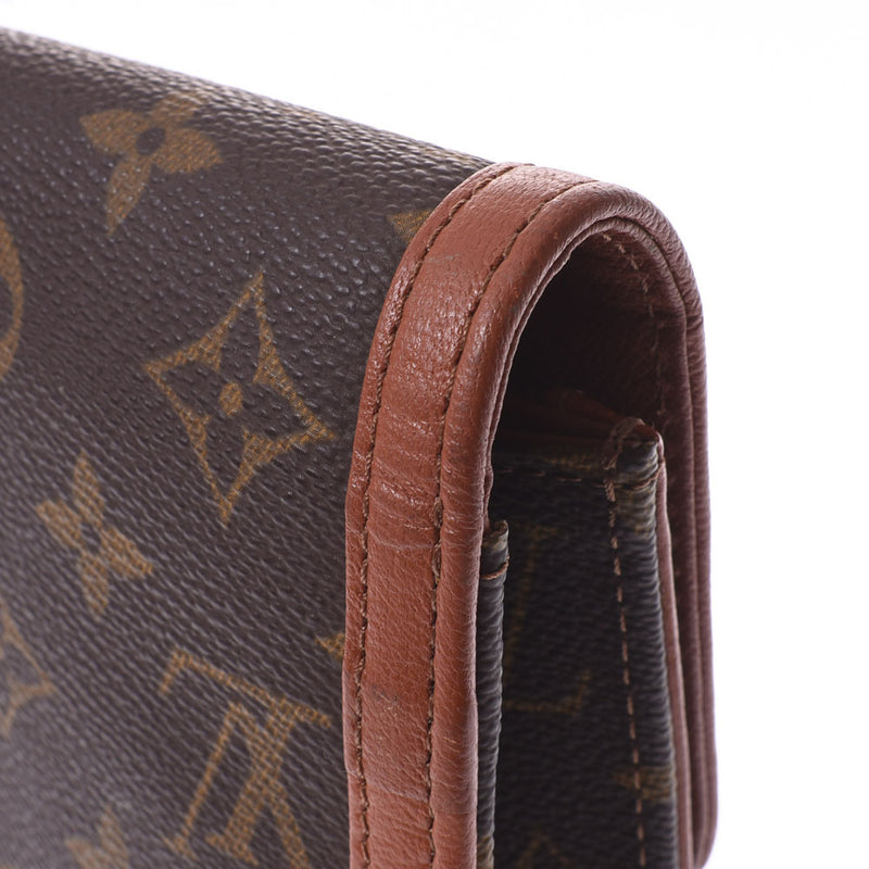 LOUIS VUITTON Monogram Pochette Dame GM Clutch