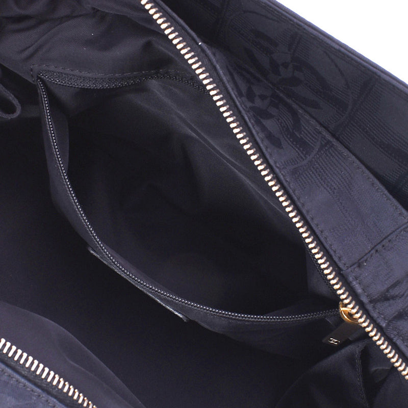 Chanel Chanel Neut Travel Line Black Ladies Nylon Handbag AB级使用Ginzo