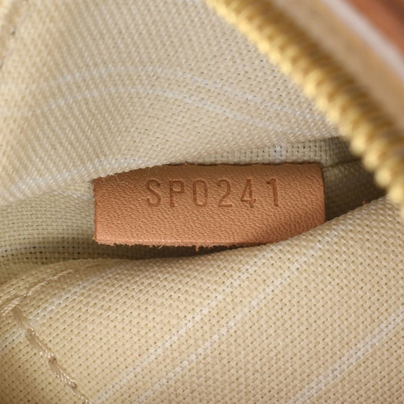 Louis Vuitton Mullty Pochette Accessoire Pastel color unisex monogram  canvas shoulder bag M57633 LOUIS VUITTON Used – 銀蔵オンライン