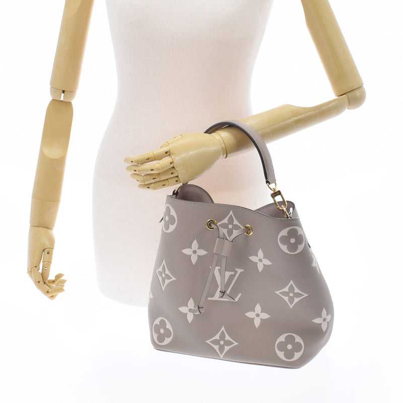 LOUIS VUITTON ルイヴィトン モノグラム アンプラント ネオノエ MM トゥルトレール/クレーム M45555 レディース レザー ショルダーバッグ Aランク 中古 銀蔵