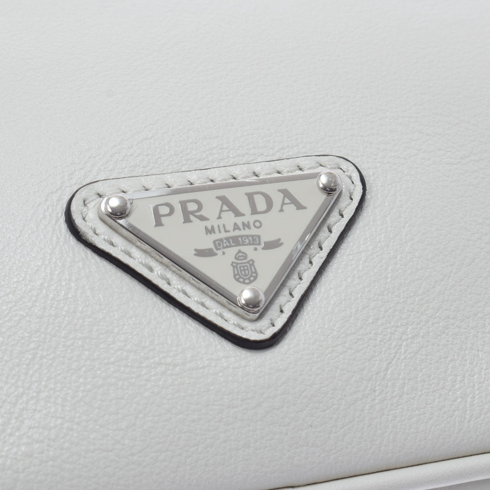 プラダトップハンドル 2WAY ホワイト シルバー金具 レディース ハンドバッグ 1BB082 PRADA 中古 – 銀蔵オンライン