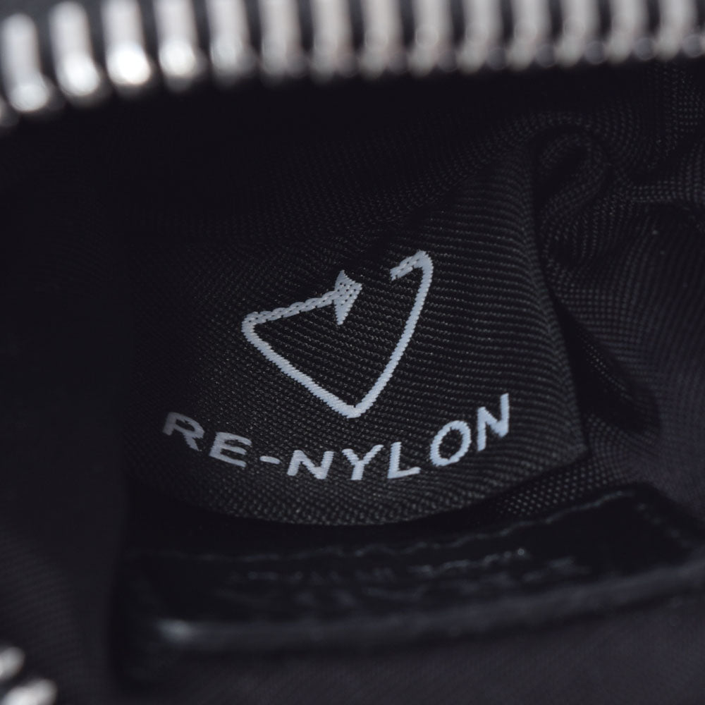 プラダフック付きミニポーチ 白 レディース ナイロン ポーチ 1TT119