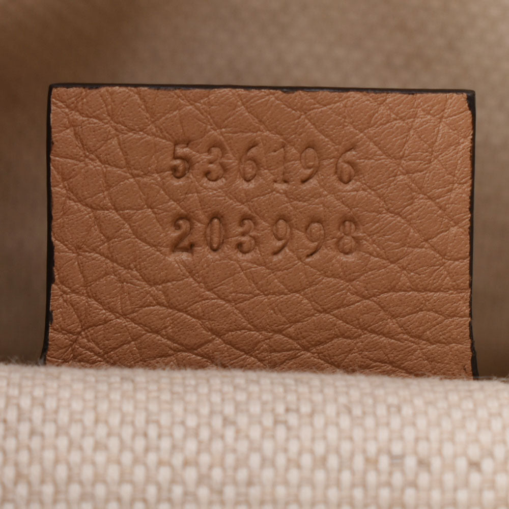 GUCCI グッチ ソーホー チェーン ショルダーバッグ レディース ベージュ 498879 中古 D4 GUCCI グッチ ソーホー チェーン ショルダーバッグ レディース