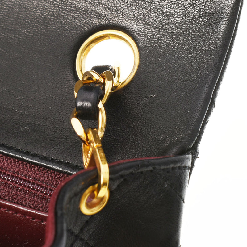 CHANEL シャネル マトラッセ チェーンショルダー 黒 ゴールド金具 レディース  ラムスキン ショルダーバッグ ABランク 中古 銀蔵