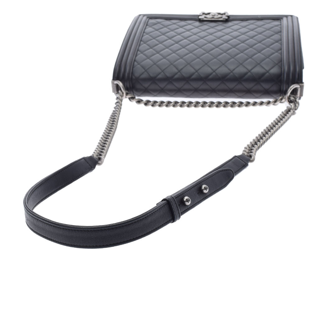 シャネルボーイシャネル 30cm チェーン 黒 シルバー金具