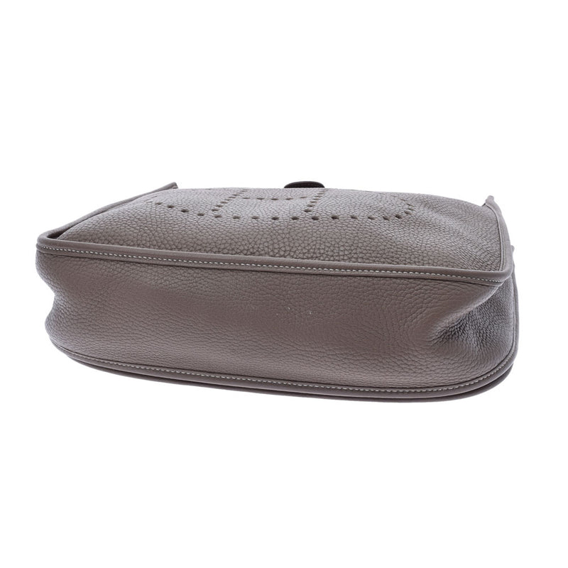 HERMES エルメス エヴリン3 GM エトゥープ シルバー金具 X刻印(2016年頃) ユニセックス トリヨンクレマンス ショルダーバッグ ABランク 中古 銀蔵