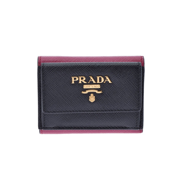 プラダ PRADA 三つ折り財布 コンパクトウォレット サフィアーノ レザー ブラック 1MH021 中古 新入荷 OBB0557 PRADA - プラダ PRADA 三つ折り財布 コンパクトウォレット