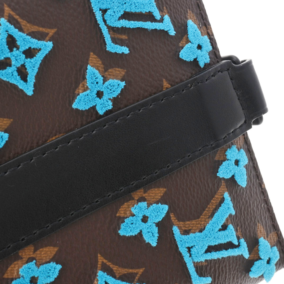 ルイヴィトントリアングル メッセンジャー 14145 ブラウン メンズ