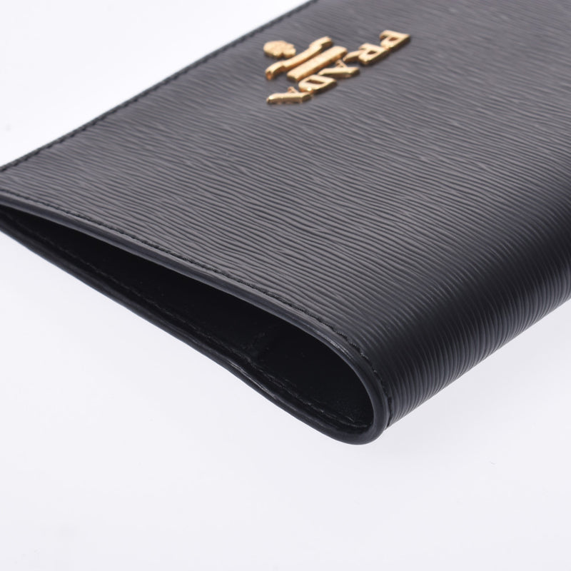 Prada passport cover new arrivals