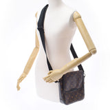 Louis Vuitton Louis Vuitton Makasa Bus PM Brown / Black M56717男士Monogram Canvas单肩包B等级使用水池