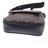 Louis Vuitton Louis Vuitton Makasa Bus PM Brown / Black M56717男士Monogram Canvas单肩包B等级使用水池