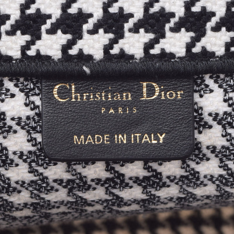 CHRISTIAN DIOR クリスチャンディオール ブックトートバッグ スモール ハウンドトゥース エンブロイダリー 白/黒 レディース キャンバス ハンドバッグ Aランク 中古 銀蔵