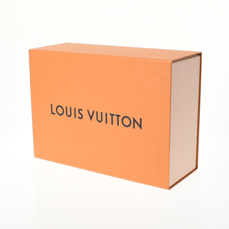 路易威登路易·维顿（Louis Vuitton Louis Vuitton