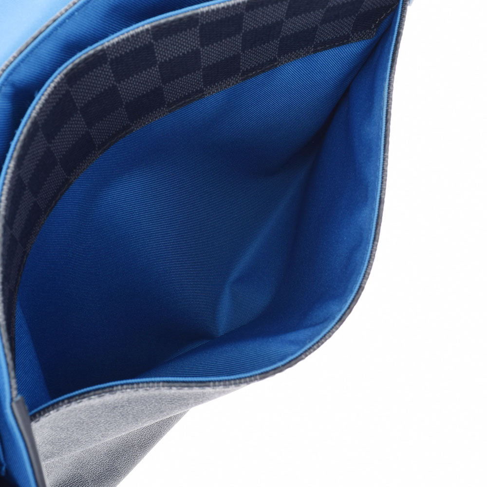 ルイヴィトングラフィット ディストリクトMM NM 14137 黒/グレー