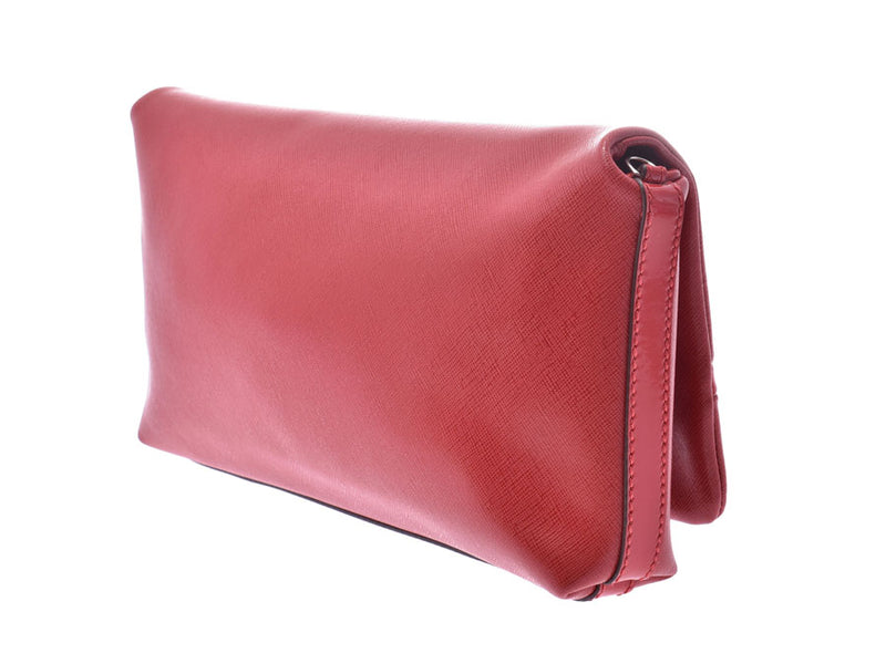 Red clutch bag online with chain