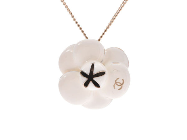 Chanel Camellia Necklace White G metal fittings 02 years model ladies A rank beautiful item CHANEL used Ginzo