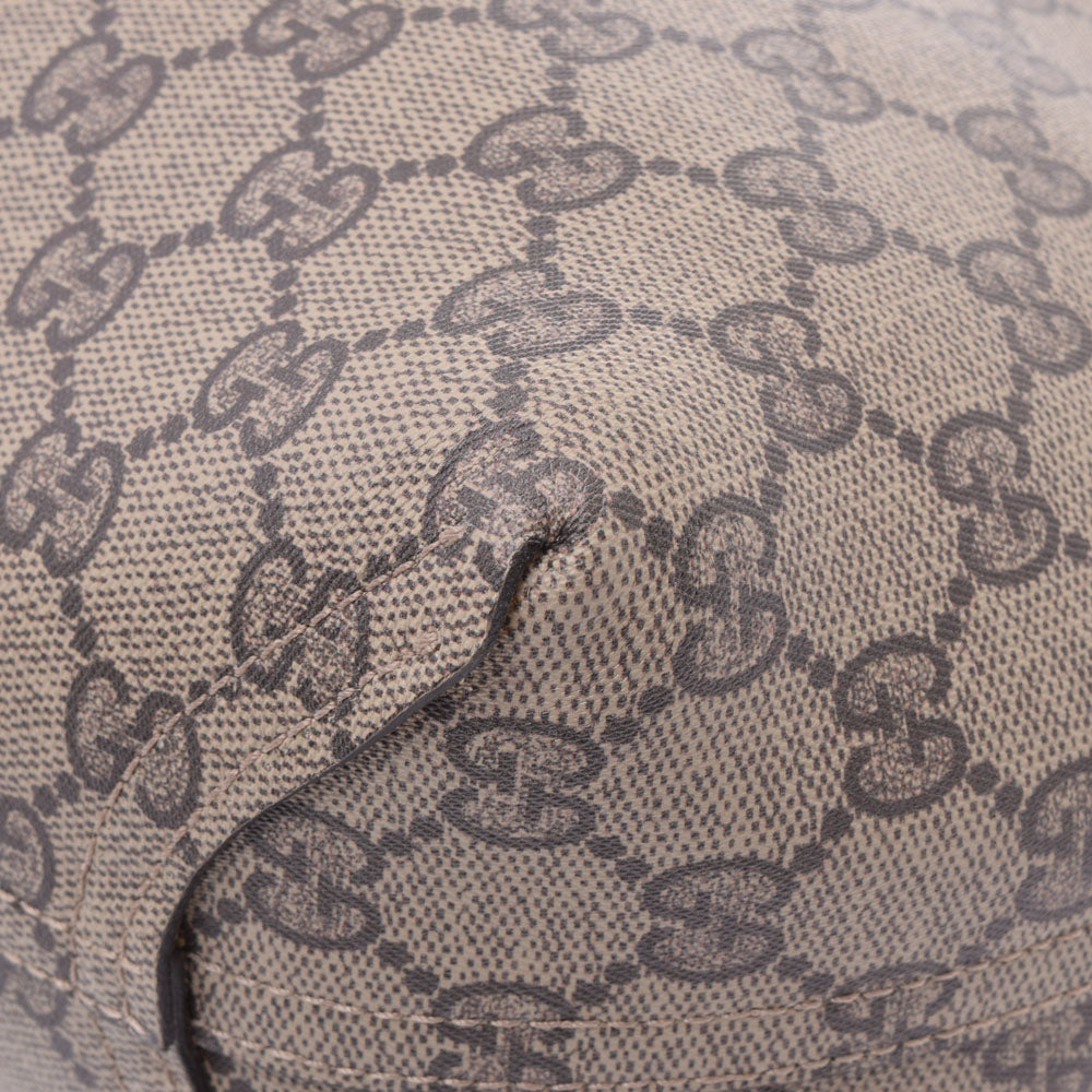 グッチGGスプリーム リバーシブル トートバッグ グレー/白