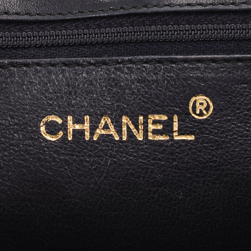 Chanel lambskin shoulder bag
