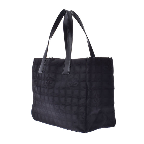 CHANEL New Travel Line MM Black Ladies Nylon Tote Bag Used