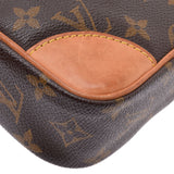 Brown unisex monogram canvas shoulder bag M45266 made in LOUIS VUITTON ルイヴィトンダヌーブ USA is used