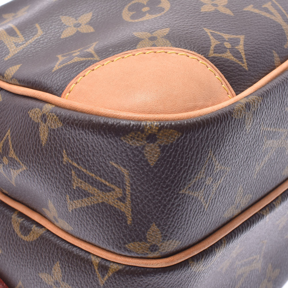 ルイヴィトンナイル 14145 ブラウン ユニセックス モノグラムキャンバス ショルダーバッグ M45244 LOUIS VUITTON 中古 –  銀蔵オンライン