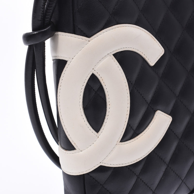 CHANEL Chambon Line Medium Pochette Black White Ladies Leather Shoulder Bag B Rank Used Ginzo