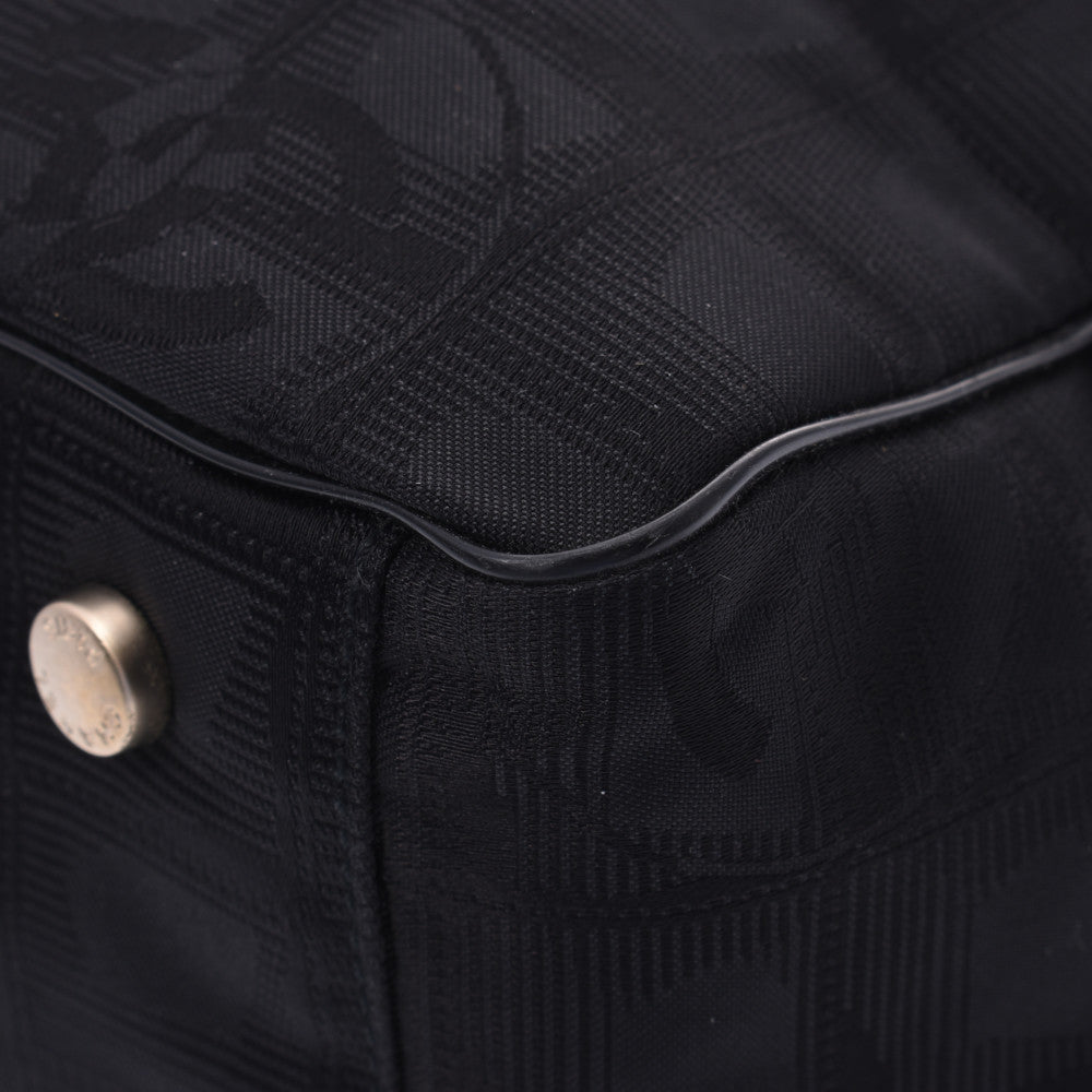 シャネルニュートラベルライン トートGM 黒 レディース ナイロン