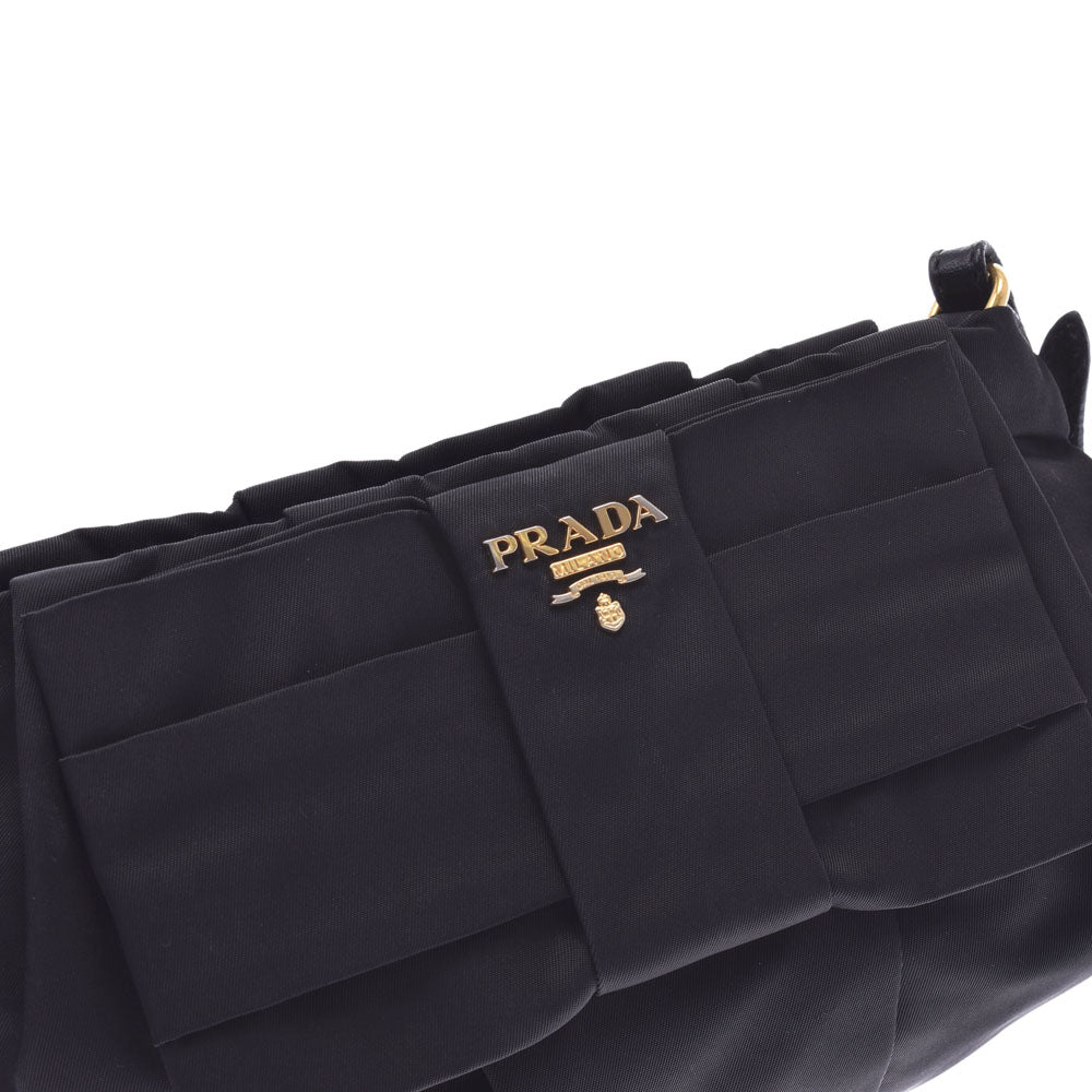 おらふ　美品⭐︎新品未使用　プラダ　リボンモチーフポーチ　PRADA プラダリボンモチーフ 黒 ゴールド金具 レディース ポーチ PRADA 中古