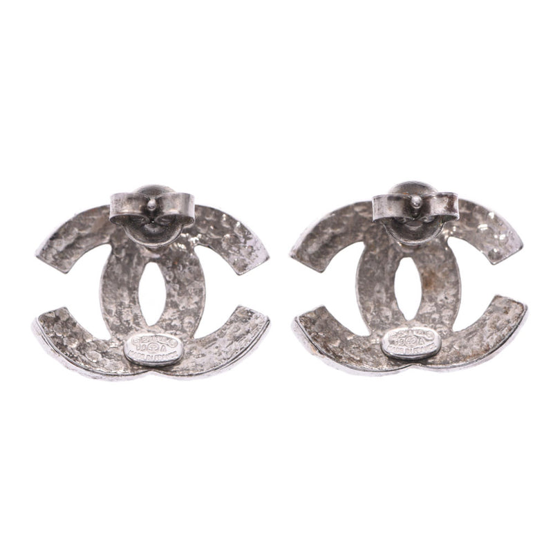 CHANEL CHANEL Tweed Tone Coco Mark 00 Year Silver Ladies Earrings AB Rank Used Ginzo