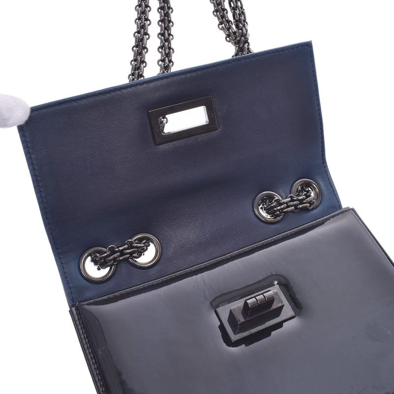 CHANEL CHANEL 2.55 Chain Shoulder Bag Navy Black Metal Fittings Ladies Enamel Shoulder Bag B Rank Used Ginzo