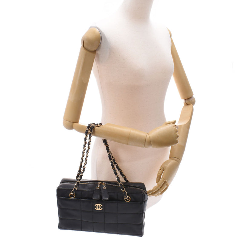 Chanel Chanel Chocoover连锁手袋黑金支架女性的凝乳类咖啡级二手水槽