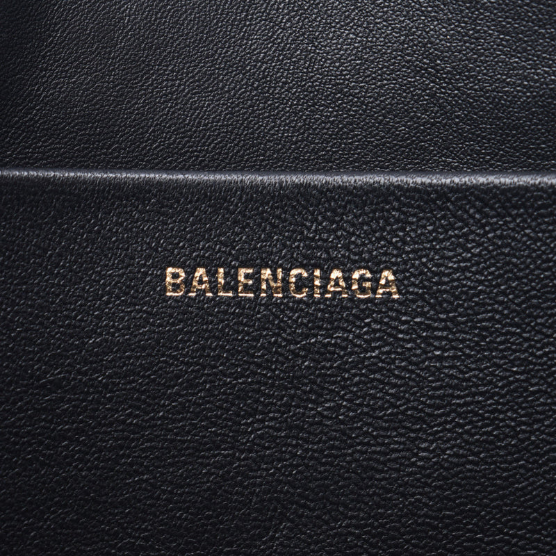 BALENCIAGA バレンシアガ ヴィル 黒/白 535532 ユニセックス クロコ型押し クラッチバッグ ABランク 中古 銀蔵