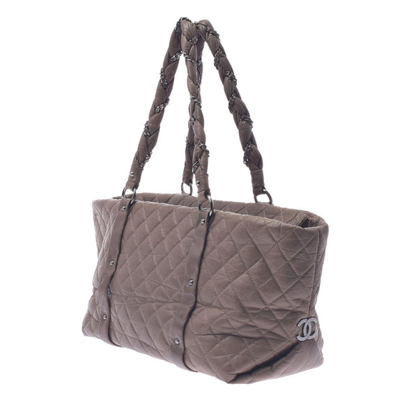 Chanel Chanel Matrasse Chain Total Glacier Silver Fittings Ladies Leather Tote Bag B Rank Used Silgrin