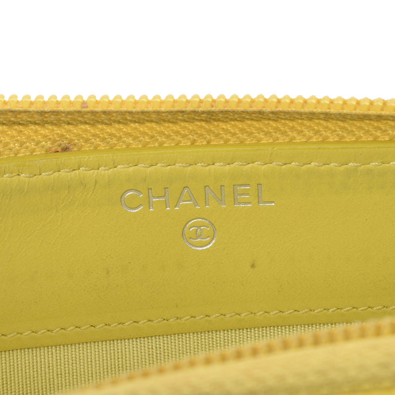 CHANEL Chanel, round fastener, yellow gold, silver gold, silver, silver gold, ranch, wallet, wallet, B, rank used silver.