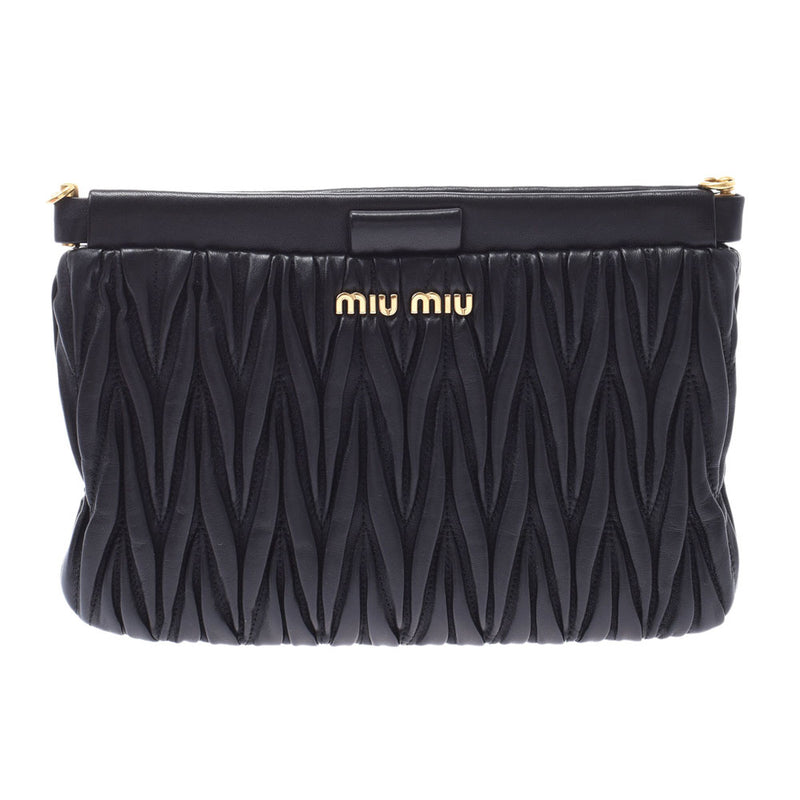 miumiu マテラッセ　ｸﾗｯﾁ　アクセサリーポーチレディース