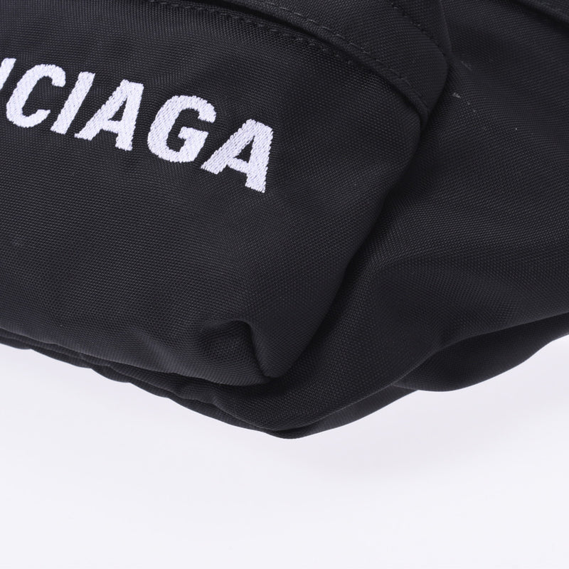 BALENCIAGA BALENCIAGA徽标黑色533009男女通用尼龙身体袋AB级使用Ginzo