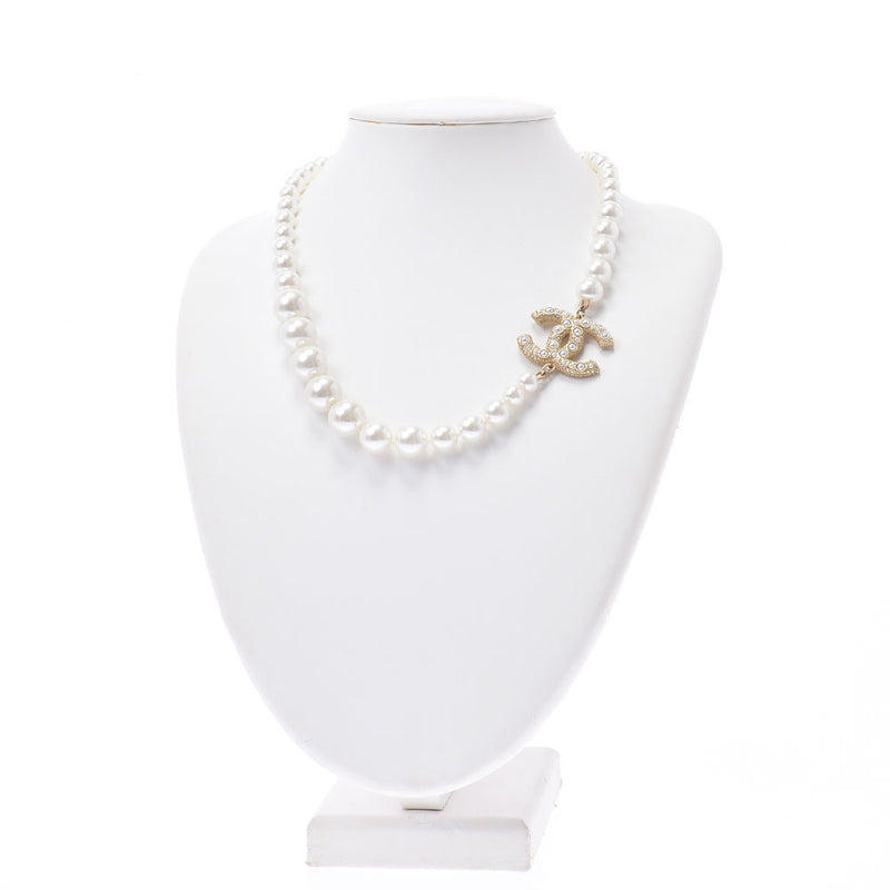 CHANEL Chanel Coco Mark 18 Years White Gold Bracket Ladies Fake Pearl GP Bracket Necklace A Rank used Ginzo