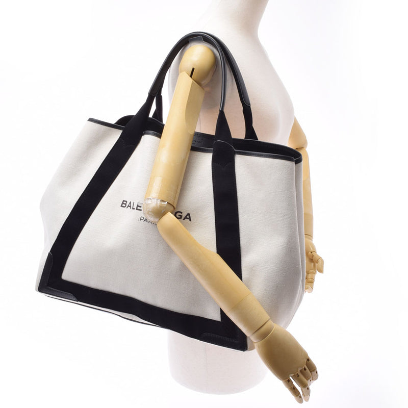 BALENCIAGA Balenciaga Nevika Bass M Ivory/Black 339936 Unisex Canvas/Leather Handbag AB Rank Used Ginzo