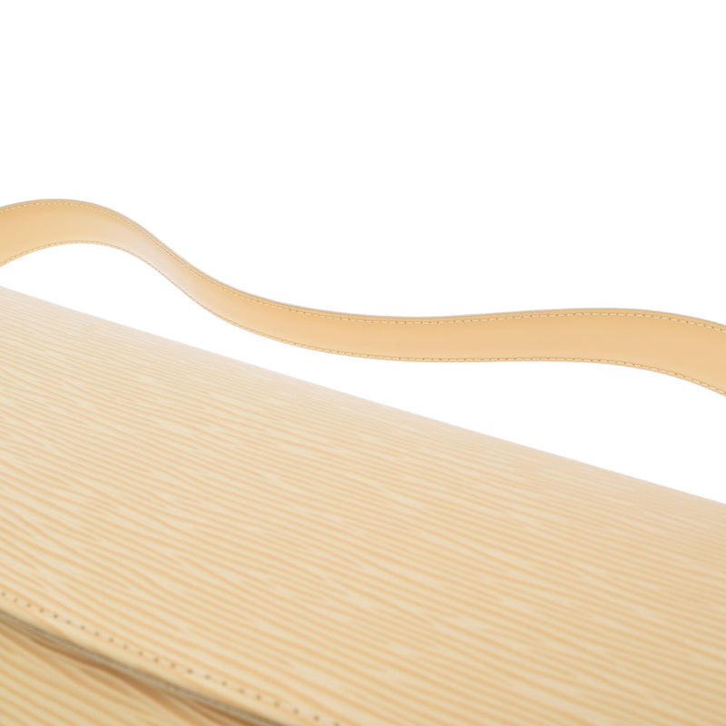 LOUIS VUITTON ルイヴィトン エピ ノクターン GM ヴァニラ M5217A レディース エピレザー ワンショルダーバッグ Aランク 中古 銀蔵