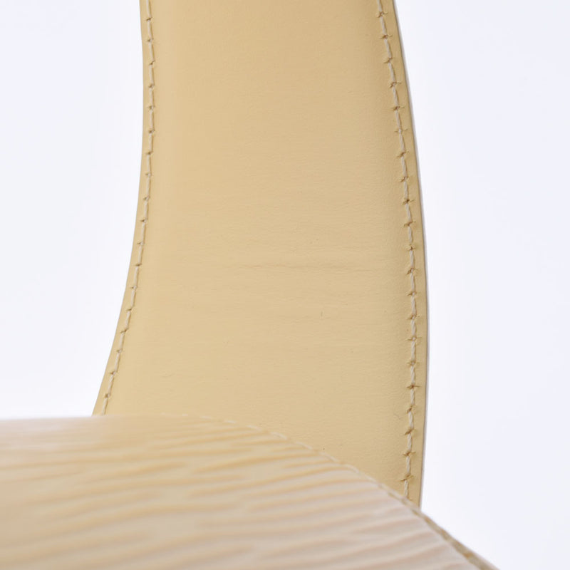 LOUIS VUITTON ルイヴィトン エピ ノクターン GM ヴァニラ M5217A レディース エピレザー ワンショルダーバッグ Aランク 中古 銀蔵