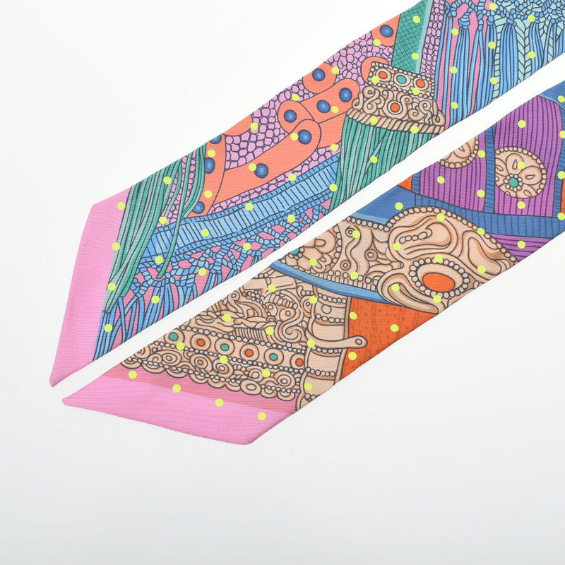 HERMES エルメス ツイリー SELLE DE DIGNITAIRE 高官の鞍 ローズ/サーモン/ヴェール レディース シルク100％ スカーフ Aランク 中古 銀蔵