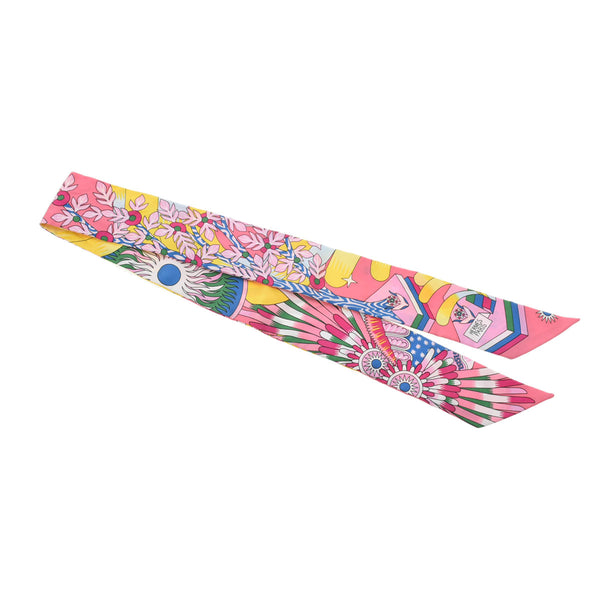 HERMES エルメス ツイリー LA SOURCE DE PEGASE ペガサスの源泉 ローズヴィフ/ジョーヌヴィフ/ブルーロイヤル レディース シルク100％ スカーフ Aランク 中古 銀蔵