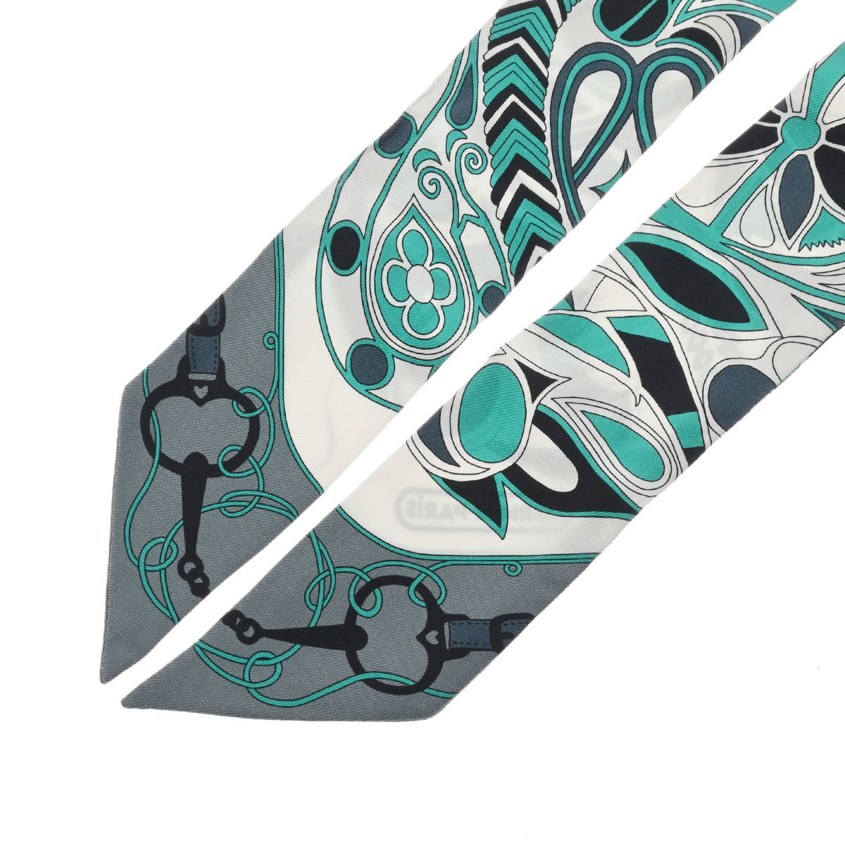 HERMESエルメス ツイリー シルク100% リボンスカーフ ドット　グリーン エルメスツイリー 緑系 レディース シルク100％ スカーフ HERMES 中古