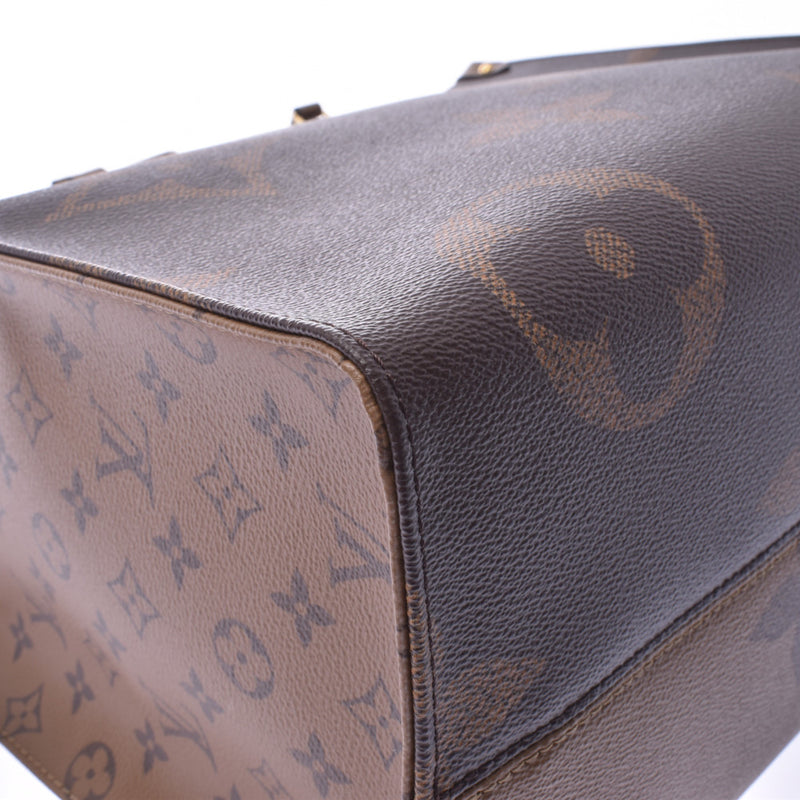 LOUIS VUITTON ルイヴィトン ジャイアントモノグラム リバース オンザゴーGM 2WAYトートバッグ ブラウン M44576 ユニセックス 2WAYバッグ 新同 中古 銀蔵