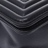 CHANEL シャネル ボーイシャネル チェーンショルダー 黒 アンティーク調シルバー金具 レディース ラムスキン ショルダーバッグ ABランク 中古 銀蔵