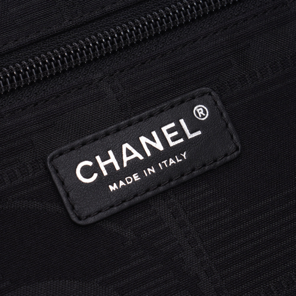 シャネルニュートラベルライン トートMM 新型 黒 ユニセックス トートバッグ CHANEL 中古 – 銀蔵オンライン