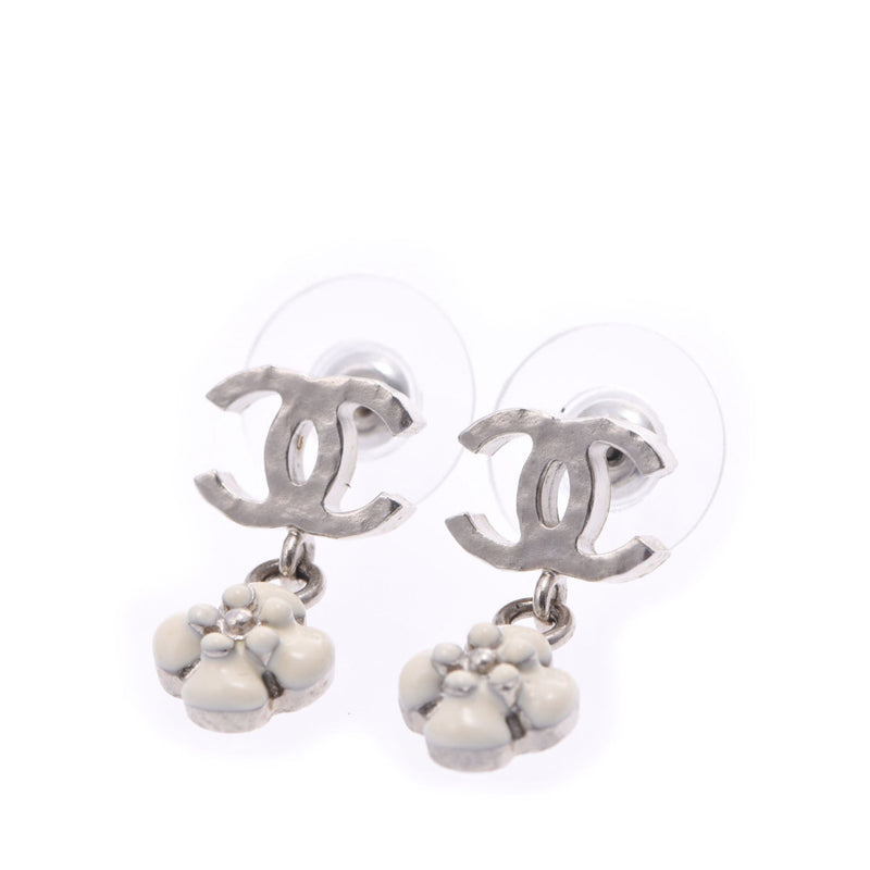 CHANEL Chanel camellia here mark ten years model silver / white lady's pierced earrings A rank used silver storehouse