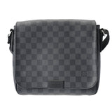 LOUIS VUITTON ルイヴィトン ダミエグラフィット ディストリクト PM  黒/グレー N41260 メンズ ダミエグラフィットキャンバス ショルダーバッグ Bランク 中古 銀蔵